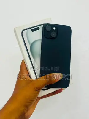 Nouveau Apple iPhone 15 256 GB Noir
