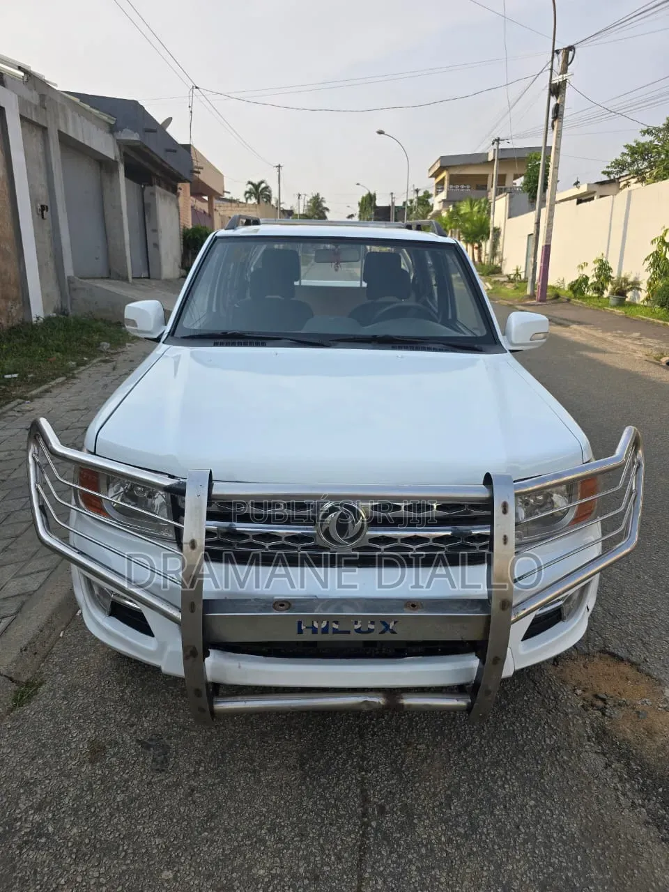 Dongfeng Fengxing Joyear 2016 Blanc cassé