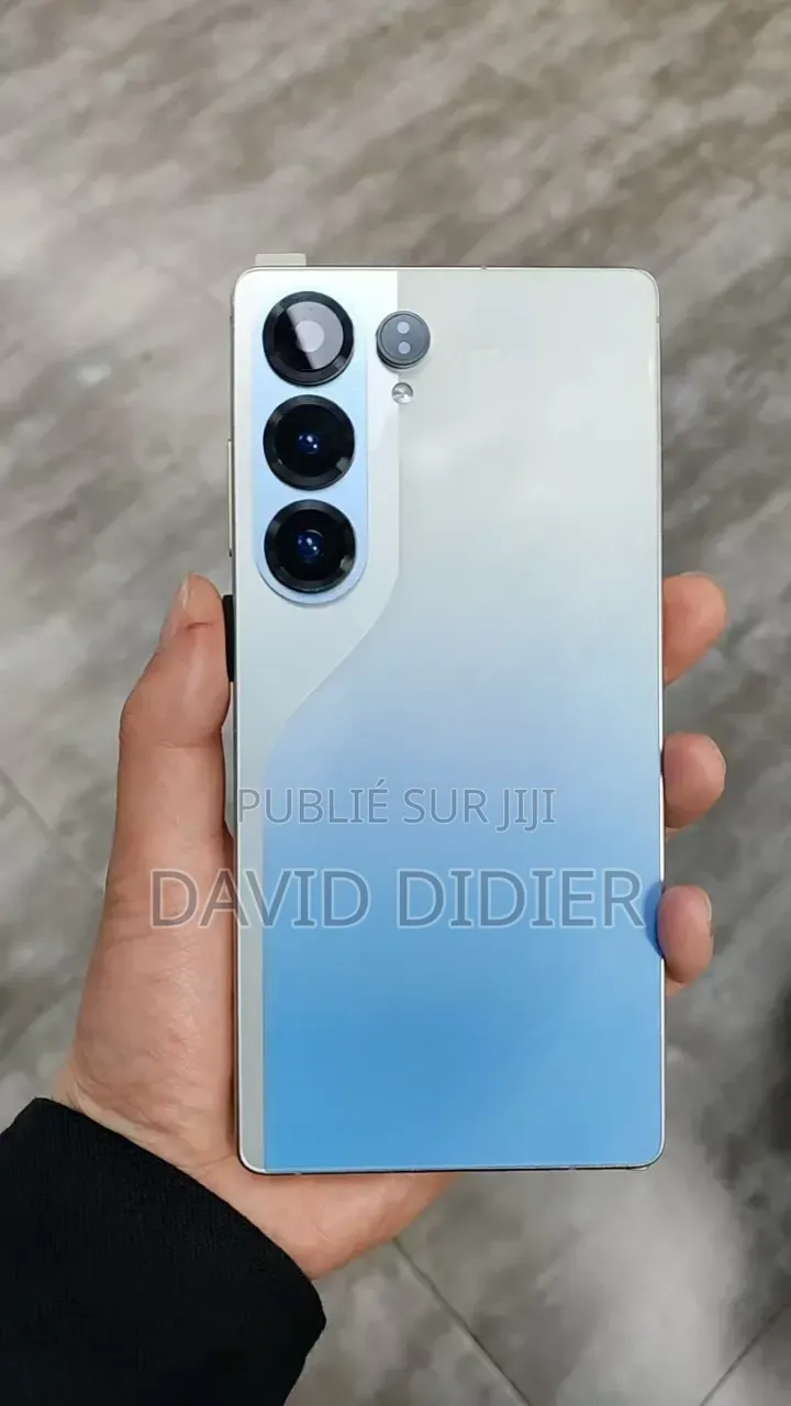 Nouveau Tecno Camon 40 128 GB Autre