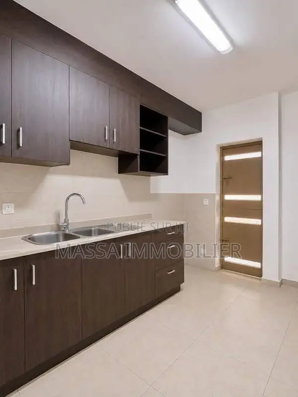 3chbre Appartement dans Massa Immobilier, Deux Plateaux à Louer