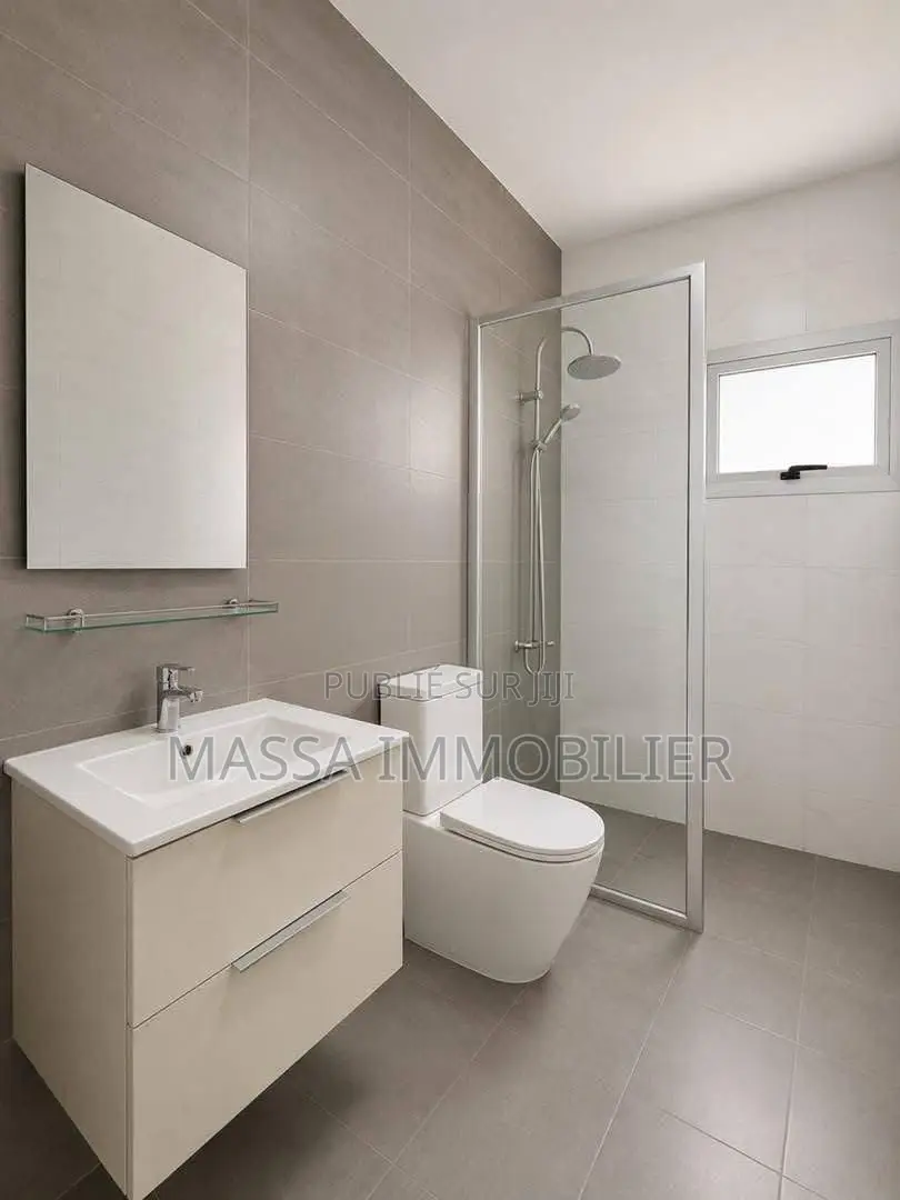 3chbre Appartement dans Massa Immobilier, Deux Plateaux à Louer