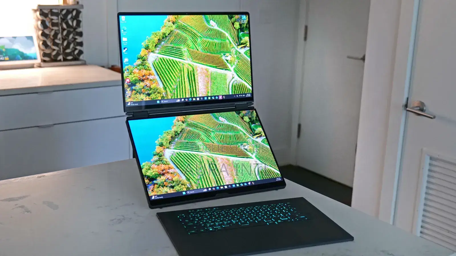 Nouveau Asus ROG Zephyrus G16 32GB Intel Core Ultra 9 SSD 1T