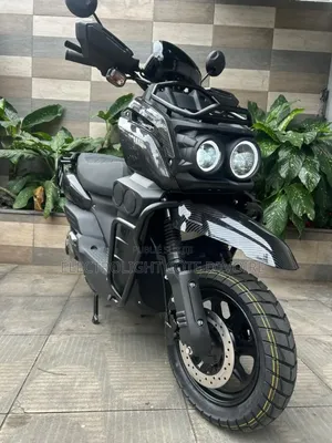 Nouveau Yamaha Autre 2023 Noir