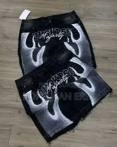 Je Vendre Des Vêtements Disponible
