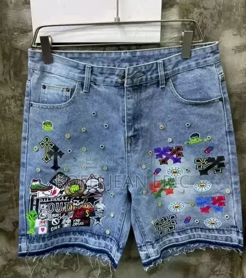 Je Vendre Des Vêtements Disponible