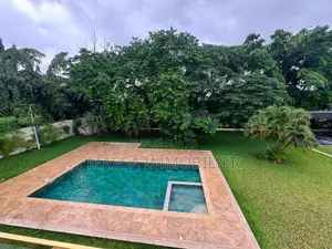 9chbre Villa dans Massa Immobilier, Cocody à Louer