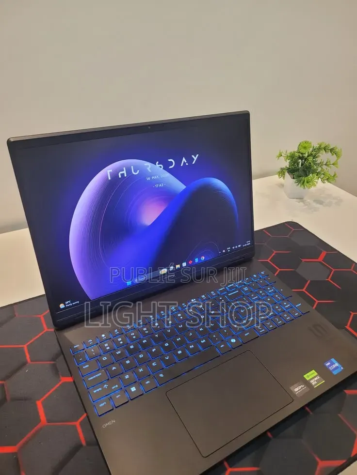 Nouveau Dell Adamo Onyx 32GB Intel Core i9 SSD 500GB