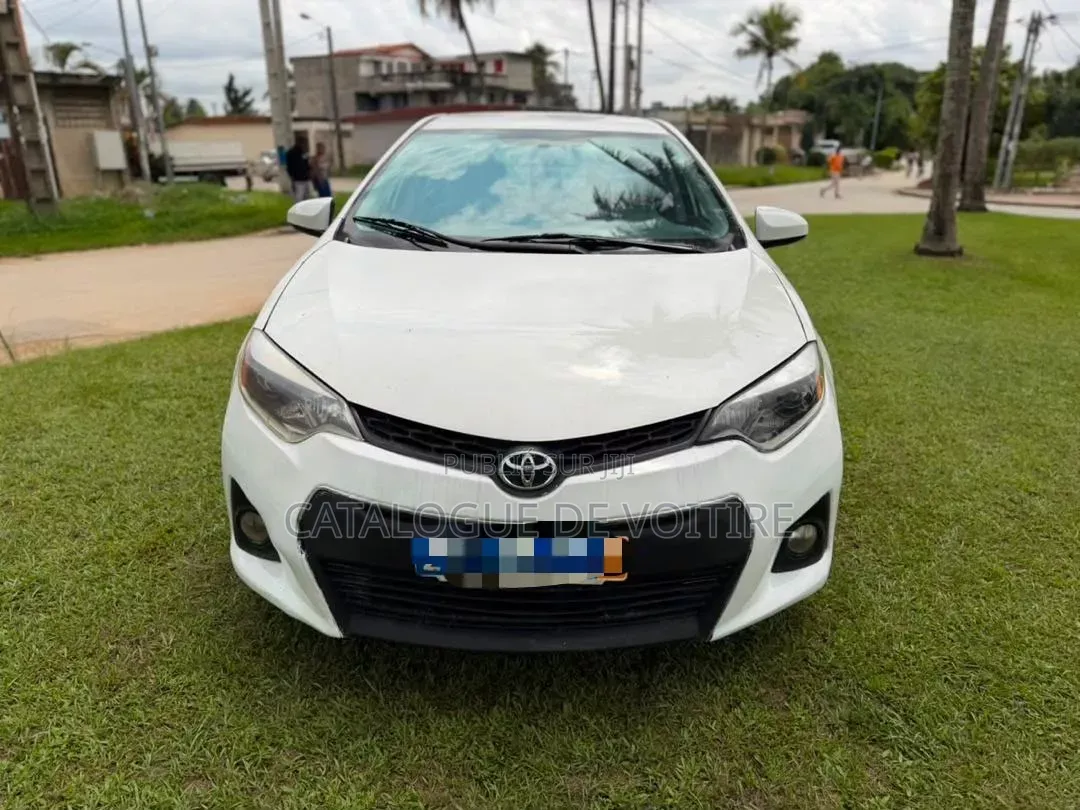 Toyota Corolla 2016 Blanc