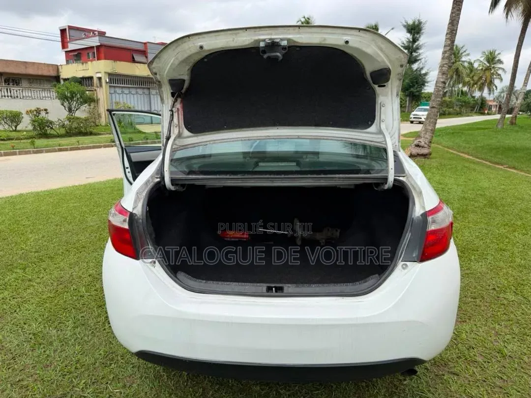 Toyota Corolla 2016 Blanc