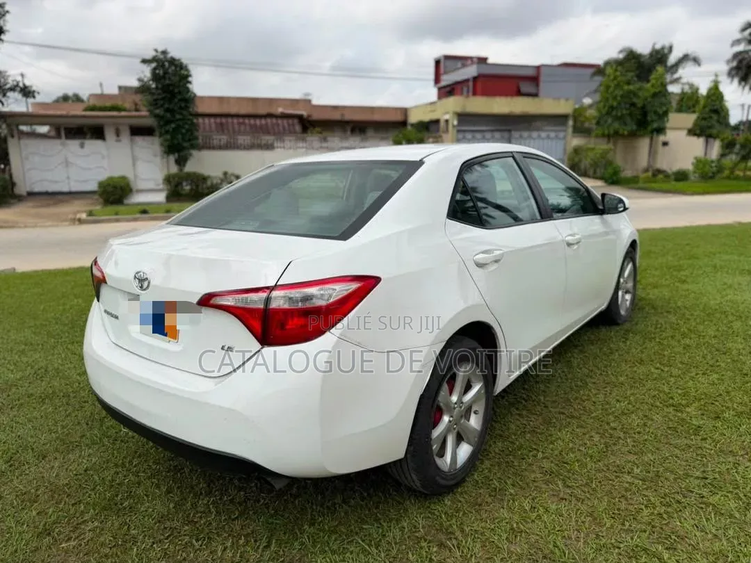 Toyota Corolla 2016 Blanc