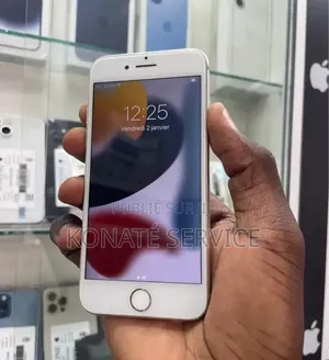 Nouveau Apple iPhone 7 128 GB Blanc