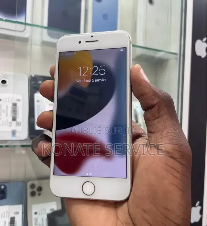 Nouveau Apple iPhone 7 128 GB Blanc