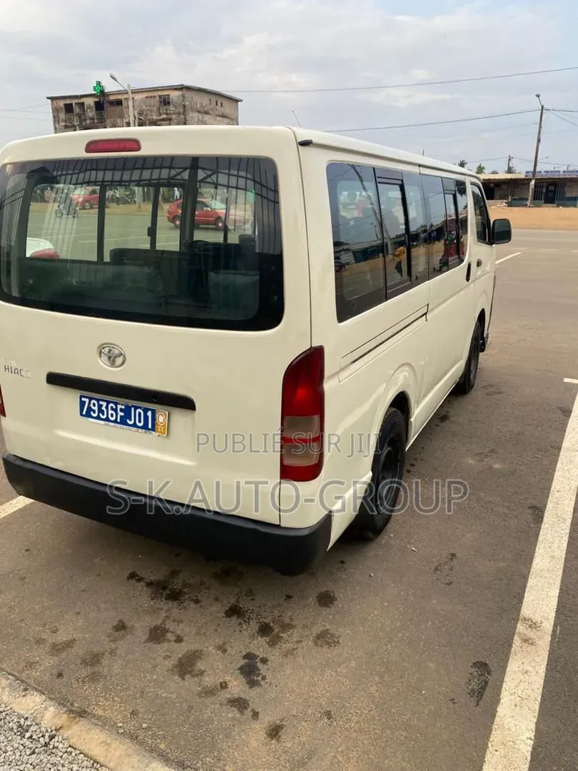 Toyota Toyoace 2004 Blanc