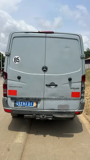 Mercedes-Benz eSprinter 2024 Gris