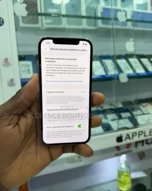 Nouveau Apple iPhone 12 128 GB Noir