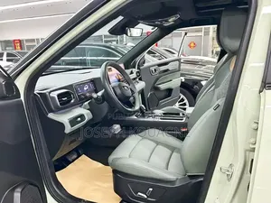 Geely Coolray 2025 Beige