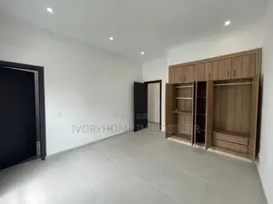 4chbre Duplex dans Cocody à Louer