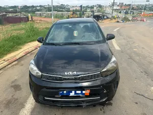 Kia Pegas 2023 Noir Mat