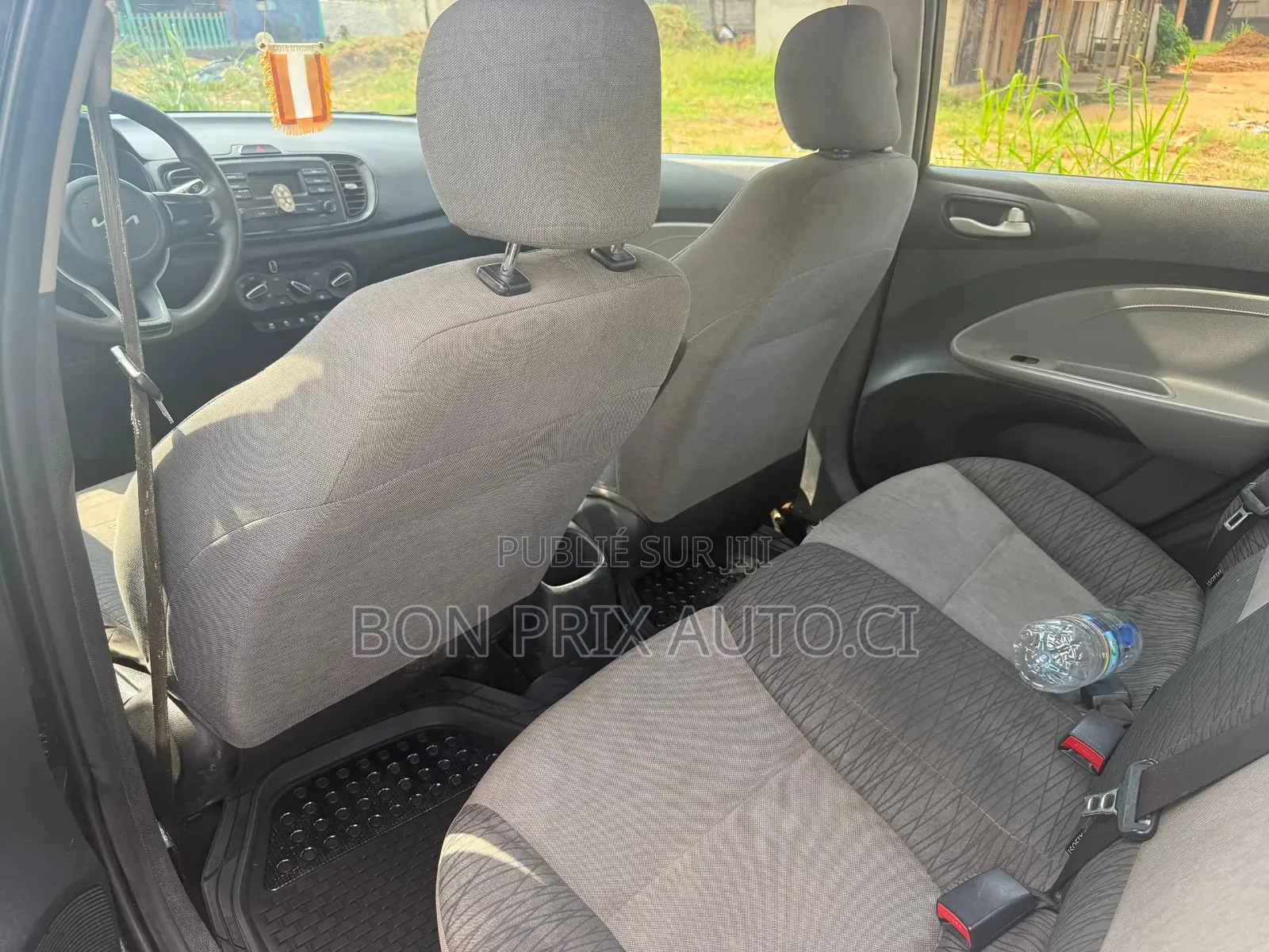 Kia Pegas 2023 Noir Mat