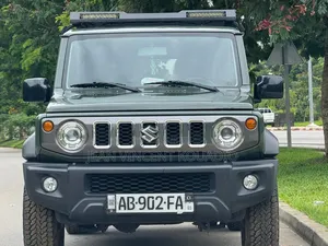 Suzuki Jimny 2025 Gris