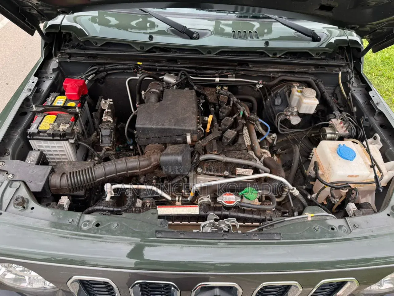 Suzuki Jimny 2025 Gris