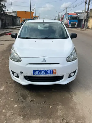 Mitsubishi Spacestar 2014 Blanc
