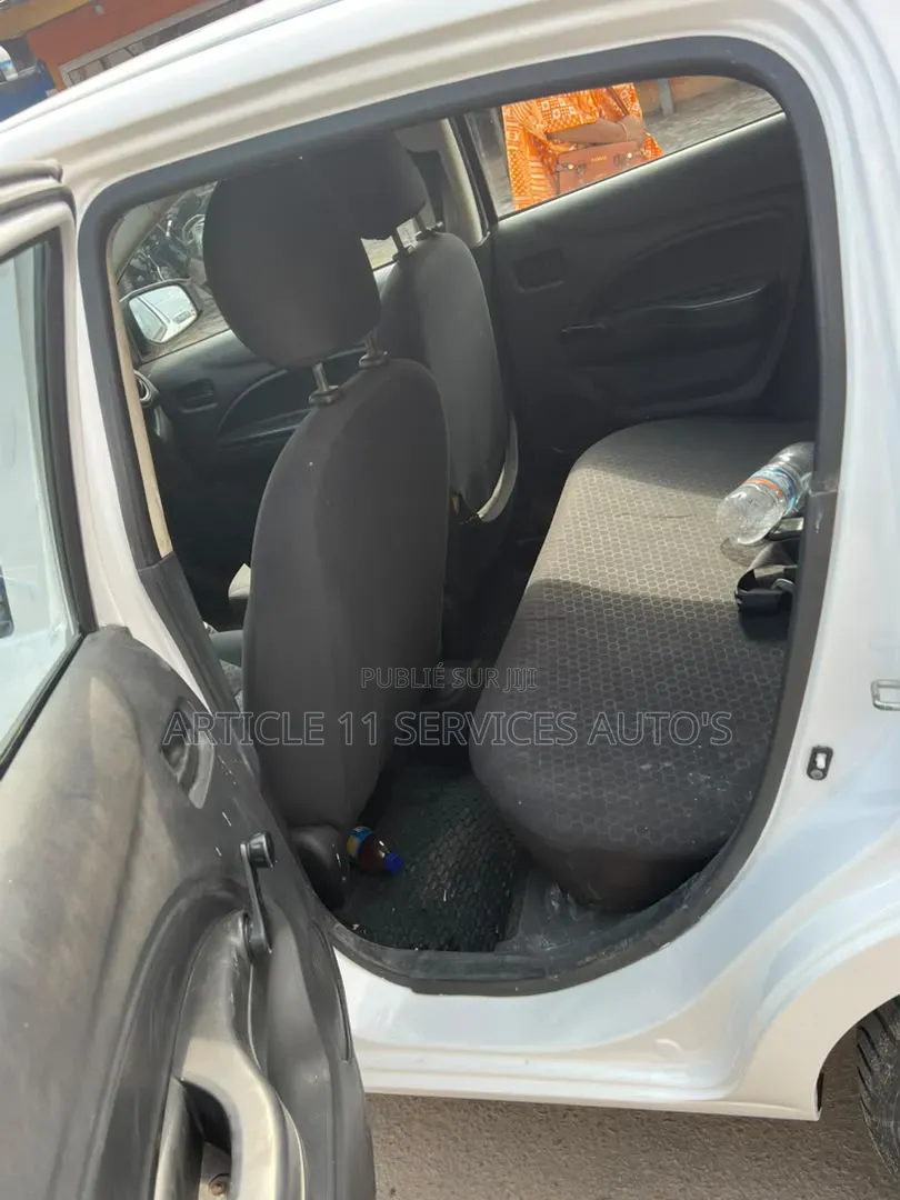 Mitsubishi Spacestar 2014 Blanc