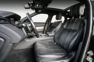Nouveau Toyota Yaris 2024 Noir