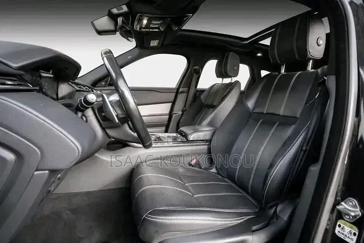Nouveau Toyota Yaris 2024 Noir
