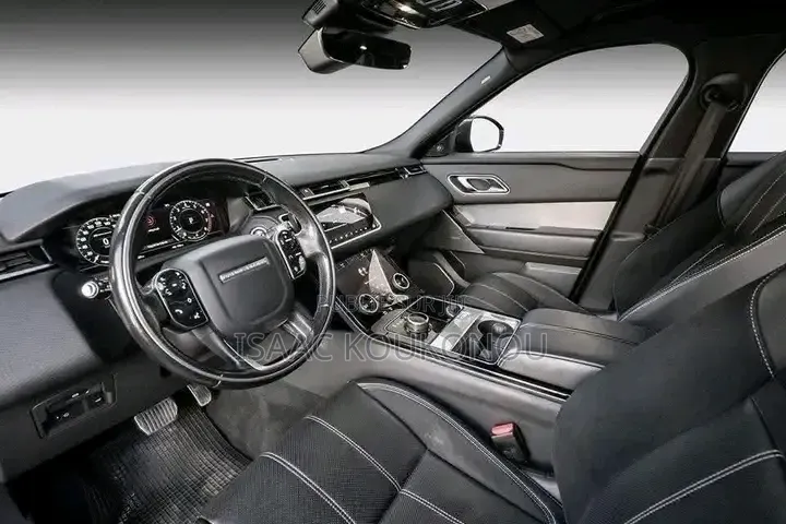 Nouveau Toyota Yaris 2024 Noir
