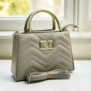 Je Vendre Des Sacs Disponible