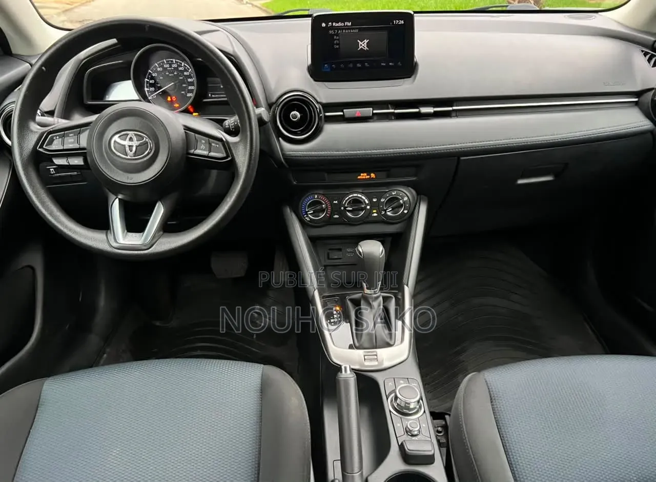 Toyota Yaris 2020 Rouge