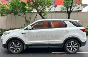 Nouveau Suzuki Dzire 2024 Blanc cassé