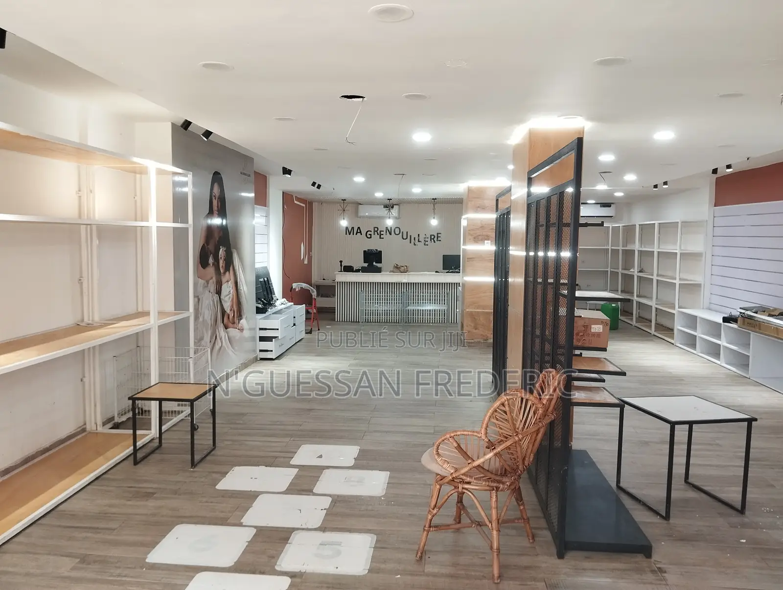 Marcory Zone 4 Magasin À Céder 117m2