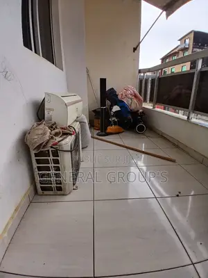 2chbre Appartement dans Presse Immobiliere D, Cocody à Louer