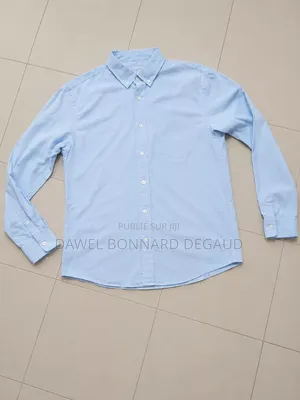 Chemise Homme Bleu Ciel Manches Longues Très Bon État