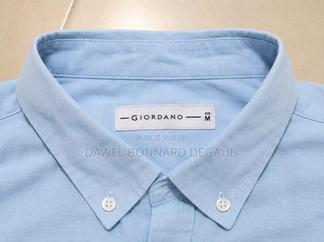 Chemise Homme Bleu Ciel Manches Longues Très Bon État
