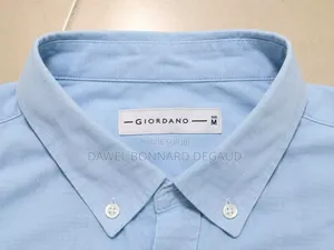 Chemise Homme Bleu Ciel Manches Longues Très Bon État