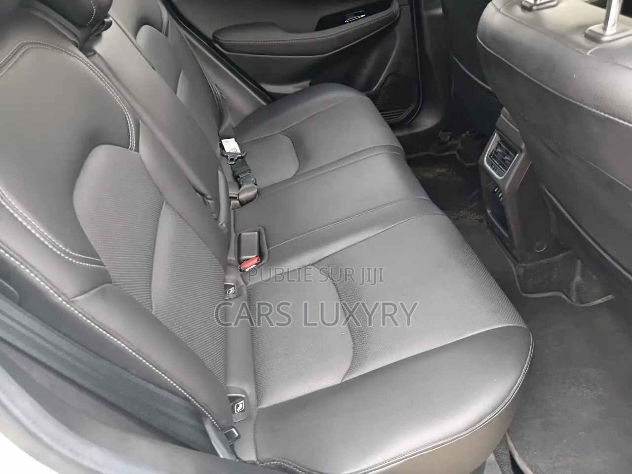 Suzuki Grand Vitara 2024 Gris