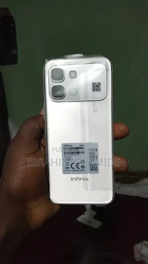 Nouveau Infinix Note Edge 256 GB Gris