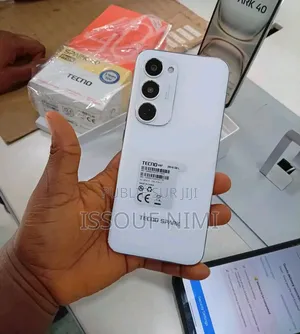 Nouveau Tecno Spark 40 Pro+ 256 GB Autre