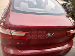 Kia Rio 2013 Rouge