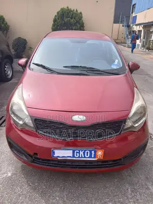 Kia Rio 2013 Rouge