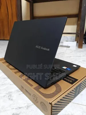 Nouveau Lenovo ThinkPad X1 Carbon 12GB Intel Core i9 SSD 500GB