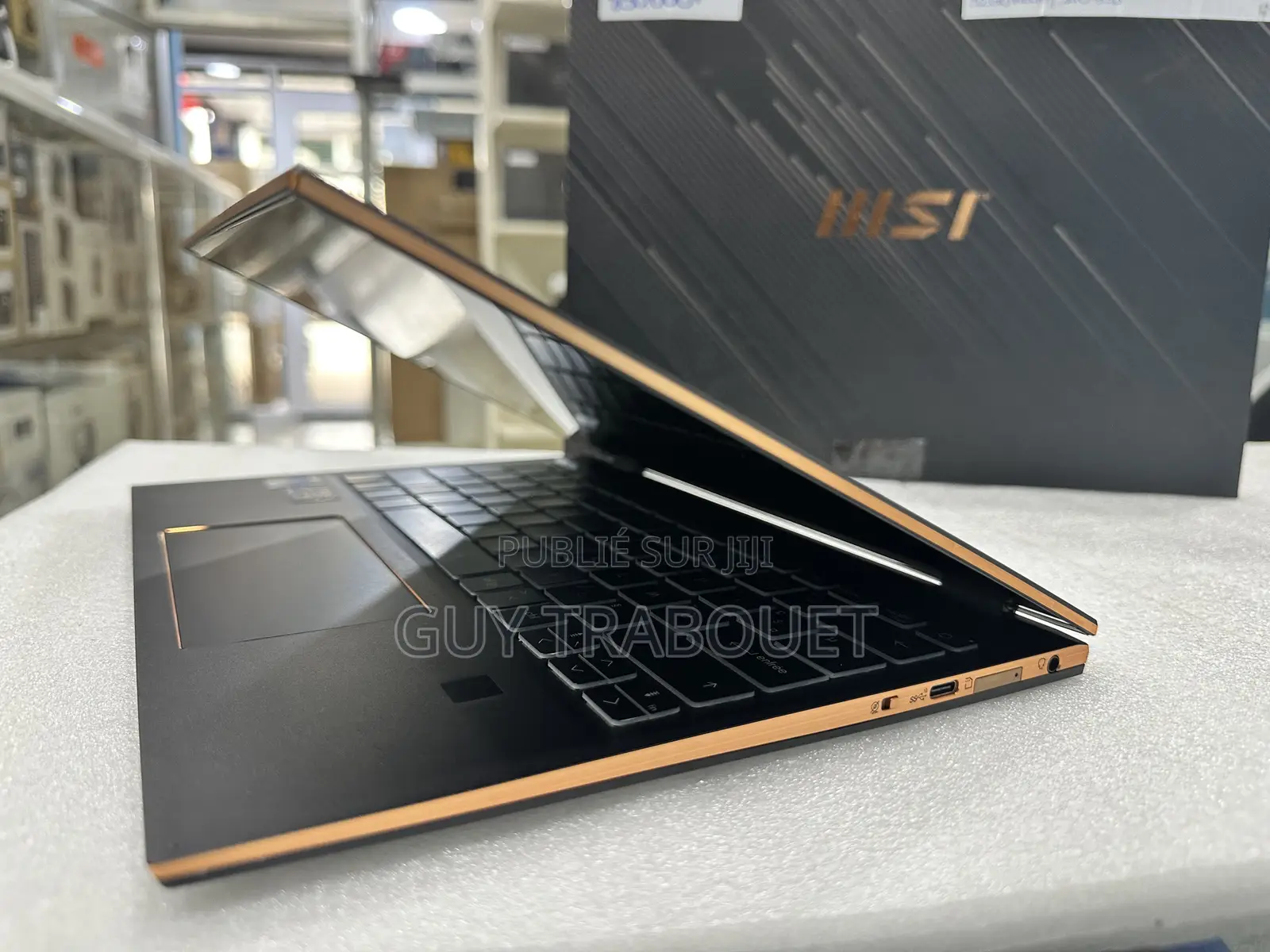 Ordinateur portable MSI Summit E13 Flip Evo 32GB Intel Core i7 SSD 1T