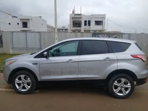Ford Escape 2016 Autre