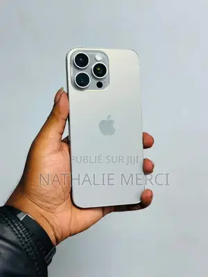Nouveau Apple iPhone 15 Pro Max 512 GB Gris