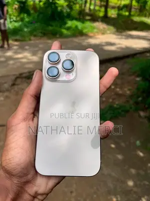 Nouveau Apple iPhone 16 Pro 256 GB Blanc