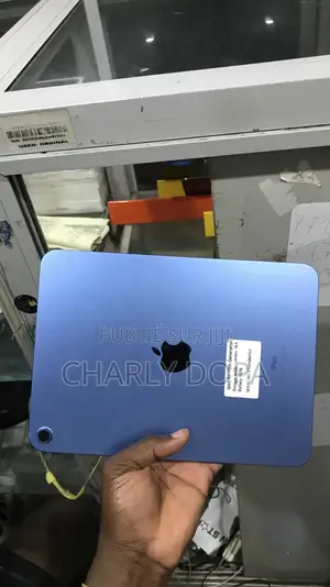 Apple iPad Air 11 (2024) 64 GB Bleu