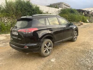 Toyota RAV4 2022 Noir